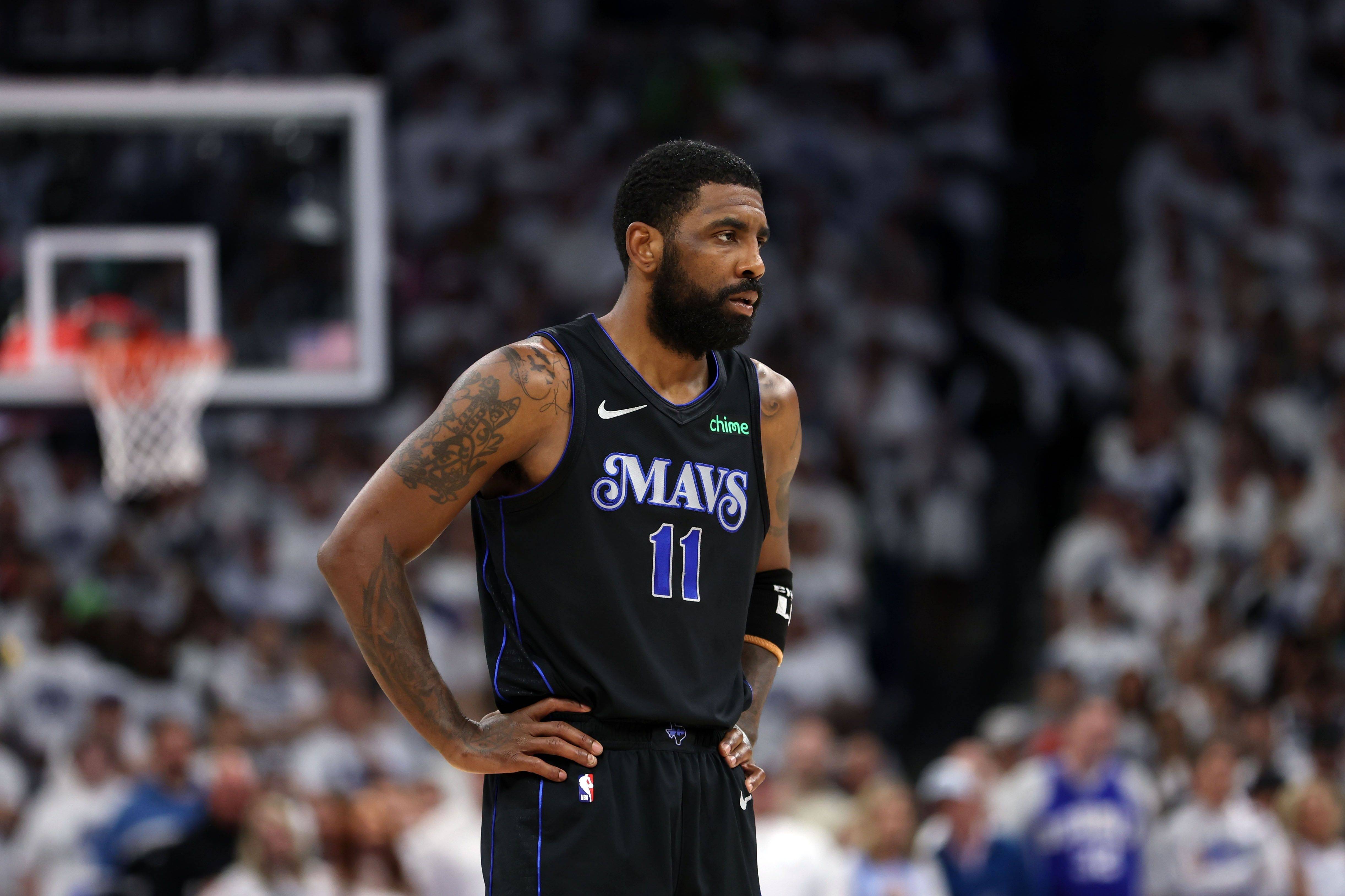 而是利拉德 而是利拉德